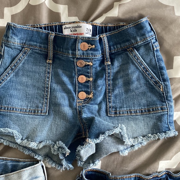 Girls size 7/8 shorts - Picture 2 of 6